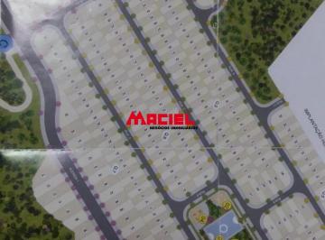 Terreno · 250m² · Lote totalmente plano e bem localizado no bairro.