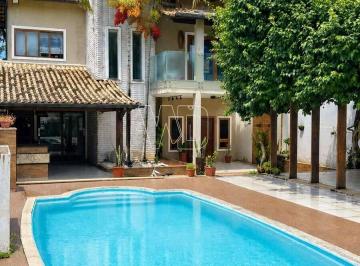 Casa · 1000m² · 3 Quartos · Casa para família grande