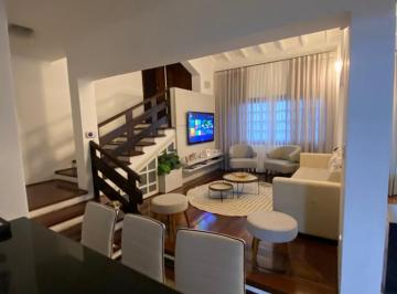 Casa de 3 quartos, Mogi das Cruzes · Excelente casa para venda na Vila Oliveira. CRECI: 39528-J