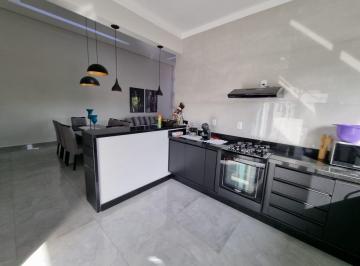 Casa · 3 Quartos · 2 Vagas · Casa de Condomínio em Bom Retiro - Bragança Paulista, 3 Dormitórios, 1 Suite,...