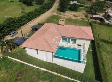 Casa de 9 quartos, Gravatá · Casa em condomínio de alto padrão com 09 suítes e piscina privativa à venda em Gravatá/PE!