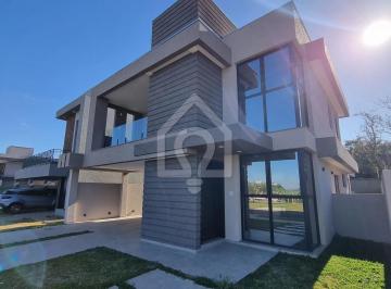 Casa · 234m² · 3 Quartos · 2 Vagas · CASA À VENDA NO CONDOMÍNIO TERRAS ALPHAVILLE