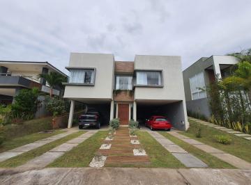 Casa · 300m² · 3 Quartos · 3 Vagas · Casa em Alphaville Litoral Norte 1