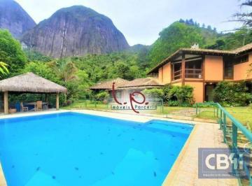 60518fe79743a63416cde681b251304e3cc027eb · Encantadora Casa Dentro de Condomínio em Araras, Integrada à Natureza, com Lazer Completo e Vista Es