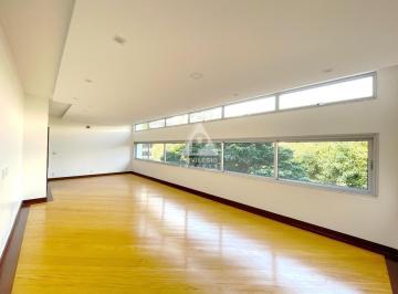 Sala · De frente para a Praça Nossa Senhora da paz