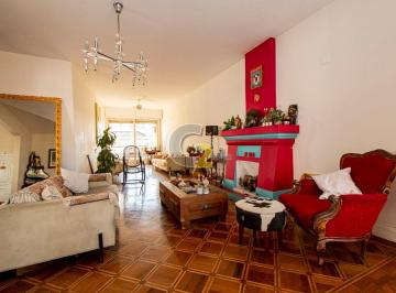 Apartamento · 242m² · 3 Quartos · 1 Vaga · Apartamento à venda em Higienópolis com 3 quartos; 1 suíte e 1 vaga