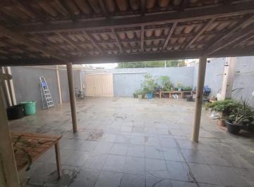 Foto 01 · QR1A - Casa situada na melhor quadra da cidade !