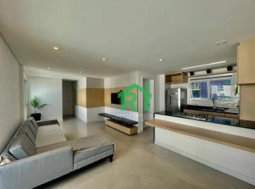 50210992150f1638384c38bad5529615070dfffe · Apartamento à beira mar com 2 quartos (1 suíte), varanda e 2 vagas à venda em Enseada, Guarujá