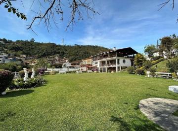 229415.jpg · Casa independente com 5 quartos sendo 2 suítes no Jardim Cascata  Teresópolis/RJ.