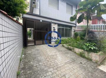 Casa · 250m² · 5 Quartos · 2 Vagas · Lindo Sobrado com 5 dormitórios a venda no Gonzaga , Santos - S.P.