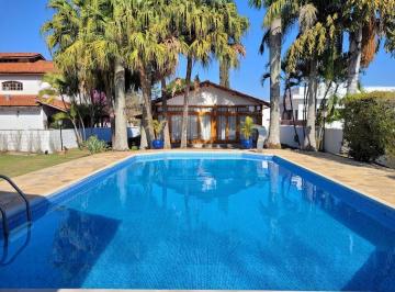 Casa de 4 quartos, Porangaba · Linda Casa 4 Dormitórios Em 3 Terrenos na Área Central Do Ninho Verde 1