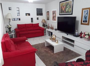 Casa de 3 quartos, São Paulo · BUTANTÃ CASA C/ 3 QUARTOS; 1 SUÍTE, 4 BANHEIROS, 2 VAGAS COBERTAS.