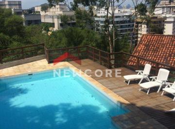 Casa · 126m² · 4 Quartos · 1 Vaga · Casa em Travessa Maria Elmira - Santa Rosa - Niterói/RJ