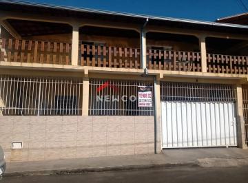 Casa · 300m² · 4 Quartos · 3 Vagas · Casa em Rua Gerson Guimarães Rosa - Vila Zelinda - Caeté/MG