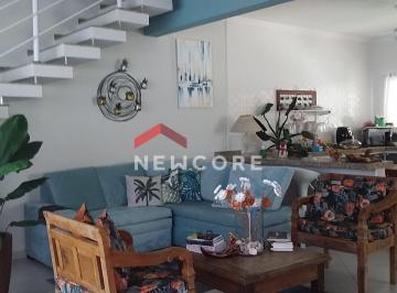 Casa · 218m² · 4 Quartos · 4 Vagas · Casa em - Balneario Maria Helena Novaes - Peruíbe/SP
