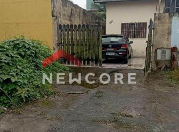 Casa · 70m² · 2 Quartos · 2 Vagas · Casa em   Avenida América  - Balneário Flórida Mirim - Mongaguá/SP