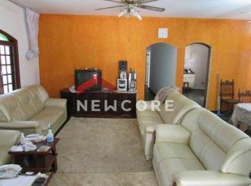 Casa · 173m² · 3 Quartos · 4 Vagas · Casa em  Rua Alabastro - Belmira Novaes - Peruíbe/SP