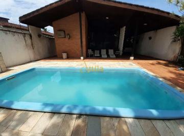 Casa · 198m² · 4 Quartos · 4 Vagas · Casa térrea 200mts praia, 4 dorms., + edícula, piscina