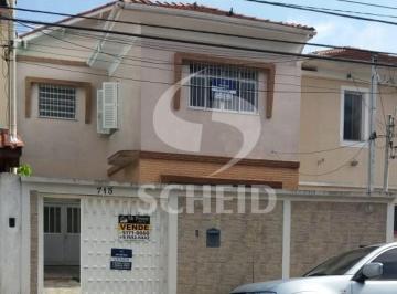 Casa · 250m² · 4 Quartos · 6 Vagas · Casa com 4 dormitórios 01 suíte  06 vagas de Garage a 400 metros de metrô Ana Rosa