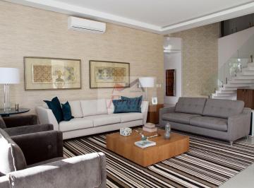 Casa · 1000m² · 6 Quartos · 8 Vagas · Mansão com 6 suítes finamente decorada e climatizada em Jardim Acapulco