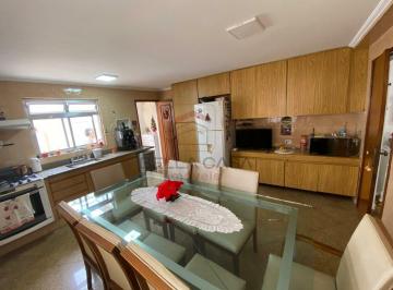 Casa · 275m² · 4 Quartos · 5 Vagas · Sobrado a venda na rua Camé, Mooca com 4 dormitórios e 5 vagas próximo a Paes de Barros.