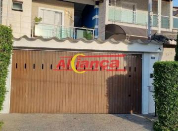 Casa · 200m² · 3 Quartos · 2 Vagas · SOBRADO COM 3 DORMITÓRIOS A VENDA, 200 m² Picanço - Guarulhos - SP