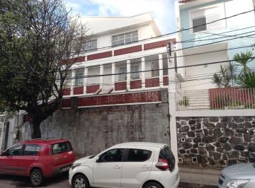 Foto 02 · Rio Vermelho, rua Itabuna, Casa Comercial, Dois pavimentos, Garagem pra 5 carros, acesso por duas ru
