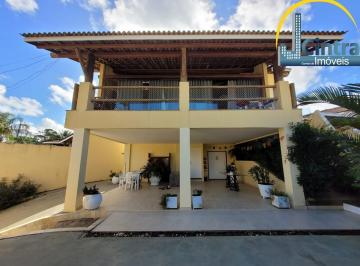 Foto 01 · Vendo casa em condomínio fechado em Buraquinho, Lauro de Freitas com 7/4 sendo 6 suítes, R$ 1.650.00