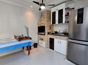 Casa de 3 quartos, Praia Grande · Casa com churrasqueira a venda em Praia Grande SP