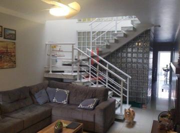 10748_i97a9FXh1yZ5mH3uV_10748622a2cce348ba.jpg · Casa na Mooca com 270 mts² e 6 vagas de garagem