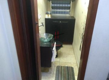 10527_iL5Dh6Dpj2SLn44_1052761fae909a1448.jpg · Casa Água rasa com 4 dormitórios e área gourmet