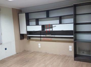 5647_ikBF7D1_56475b982175946fb.jpg · Conjunto comercial