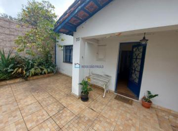 Casa · 120m² · 2 Quartos · 3 Vagas · Casa térrea para venda na Vila Guarani, para reforma