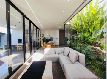 Casa · 250m² · 3 Quartos · 2 Vagas · Venda | Casa com 250,00 m², 3 dormitório(s), 2 vaga(s). Jardim Alvorada, Maringá