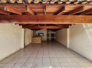 Casa · 180m² · 3 Quartos · 2 Vagas · Excelente casa para alugar no Jardim São Marco