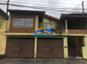 Casa · 189m² · 4 Quartos · 3 Vagas · Assobradada com 2 casas no Bairro Bela Vista - Osasco