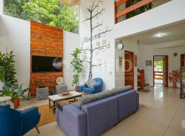 Casa · 450m² · 4 Quartos · 7 Vagas · Casa com 4 quartos a venda no Bolsão do Bairro de Interlagos