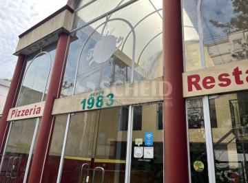 Comercial · 441m² · Prédio Comercial na Santo Amaro com 2 banheiros e 2 vagas de garagem.