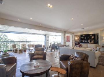 Apartamento · 356m² · 3 Quartos · 5 Vagas · Apartamento no Panamby com três suítes e 5 vagas na garagem