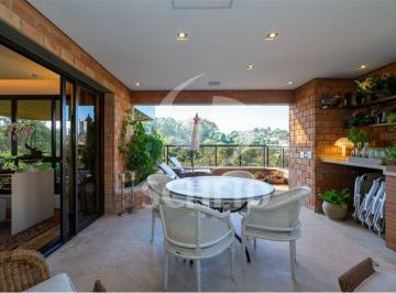 Apartamento · 257m² · 3 Quartos · 4 Vagas · Lindo, moderno e impecável, Real Parque!