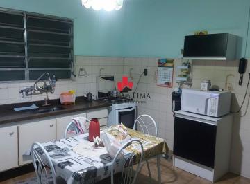 Casa · 240m² · 2 Quartos · 2 Vagas · Casa térrea 2 vagas cobertas na Penha