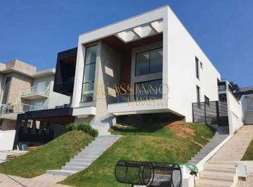 Casa · 900m² · 4 Quartos · 4 Vagas · Casa à venda de 450m² | 04 dormitórios, sendo suítes e 04 vagas de garagem | Condomínio Reserva do P