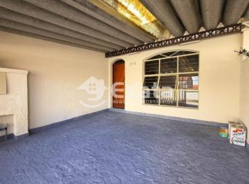 Casa · 105m² · 2 Quartos · 2 Vagas · Casa para locacao no Jd Prestes de Barros