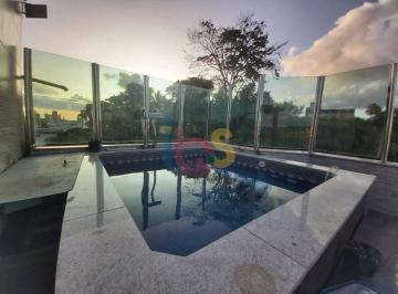 Apartamento · 1600m² · 3 Quartos · 2 Vagas · Vendo Linda Cobertura no Centro da Cidade