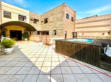 Apartamento · 565m² · 5 Quartos · 3 Vagas · Cobertura à venda na Barra da Tijuca: 565m², 5 suítes