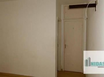 b5925793b961f1008666012d28b9e37f42cb639e · Apartamento com 1 dormitório para alugar, 30 m² por R$ 850,00/mês - Centro - Taubaté/SP