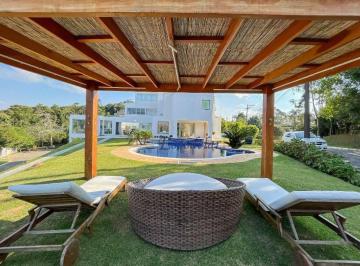 b1557bc27fbd56d0551ab7349ef1b16867758c88 · Casa à venda, 900 m² por R$ 4.500.000,00 - Condomínio Suíça da Cantareira - Mairiporã/SP