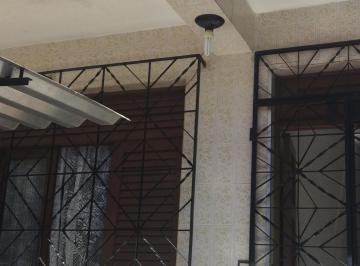 Casa de 4 quartos, Salvador · CASA COM 4/4 LOCALIZADA NA LAPINHA/LIBERDADE