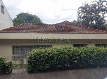 Casa · 189m² · 4 Quartos · 3 Vagas · Casa Térrea no Horto com 540m², com 4 dormitórios, 1 sala, 2 Banheiros e 3 Vagas.