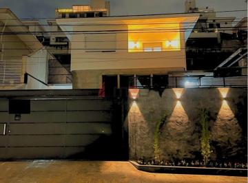 Casa · 280m² · 6 Quartos · 8 Vagas · Sobrado a venda